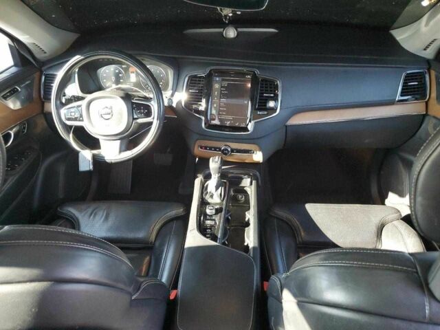 Сірий Вольво ХС90, об'ємом двигуна 2 л та пробігом 92 тис. км за 7000 $, фото 7 на Automoto.ua