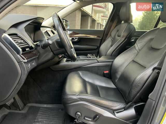 Сірий Вольво ХС90, об'ємом двигуна 2 л та пробігом 183 тис. км за 26500 $, фото 50 на Automoto.ua