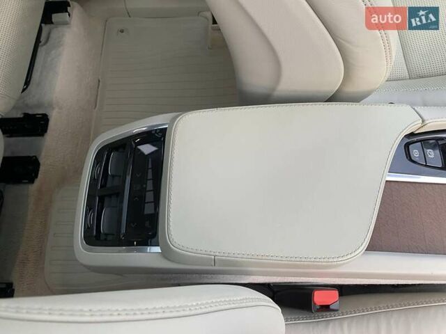 Серый Вольво ХС90, объемом двигателя 1.97 л и пробегом 234 тыс. км за 22999 $, фото 56 на Automoto.ua