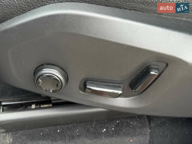 Вольво ХС90 2016 в Кривом Роге на Automoto.ua Серый Вольво ХС90, объемом двигателя 1.97 л и пробегом 99 тыс. км за 25999 $, фото 34 на Automoto.ua