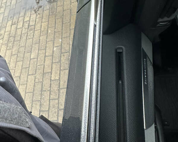 Серый Вольво ХС90, объемом двигателя 1.97 л и пробегом 230 тыс. км за 29000 $, фото 30 на Automoto.ua