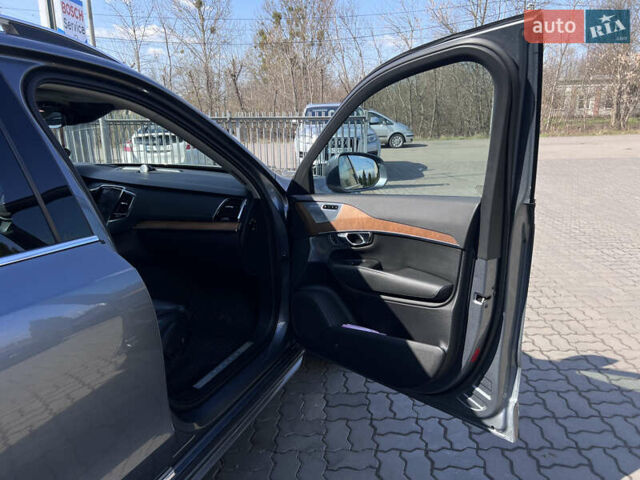 Сірий Вольво ХС90, об'ємом двигуна 1.97 л та пробігом 110 тис. км за 28990 $, фото 37 на Automoto.ua