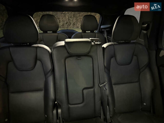 Сірий Вольво ХС90, об'ємом двигуна 1.97 л та пробігом 229 тис. км за 21990 $, фото 31 на Automoto.ua