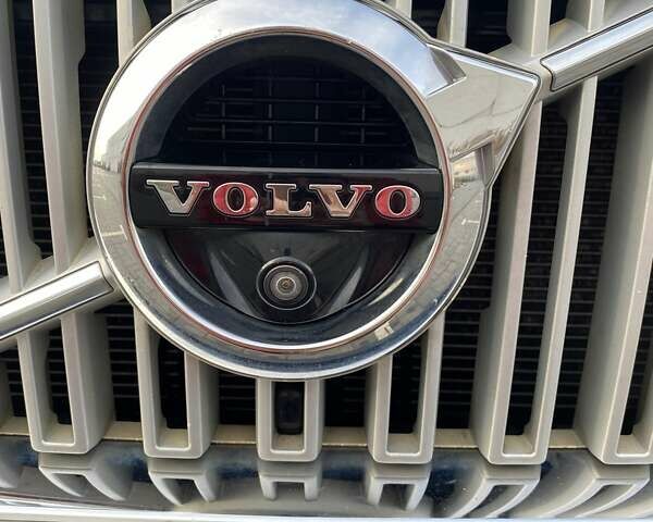 Серый Вольво ХС90, объемом двигателя 1.97 л и пробегом 234 тыс. км за 22999 $, фото 11 на Automoto.ua