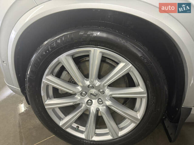 Серый Вольво ХС90, объемом двигателя 1.97 л и пробегом 121 тыс. км за 32550 $, фото 9 на Automoto.ua