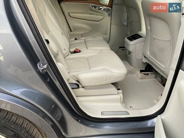 Серый Вольво ХС90, объемом двигателя 1.97 л и пробегом 234 тыс. км за 22999 $, фото 43 на Automoto.ua