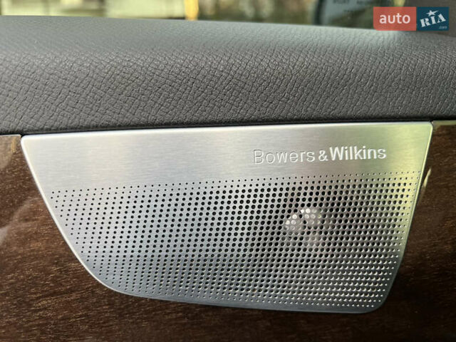 Сірий Вольво ХС90, об'ємом двигуна 2 л та пробігом 183 тис. км за 26500 $, фото 65 на Automoto.ua