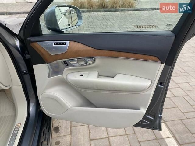 Серый Вольво ХС90, объемом двигателя 1.97 л и пробегом 234 тыс. км за 22999 $, фото 25 на Automoto.ua