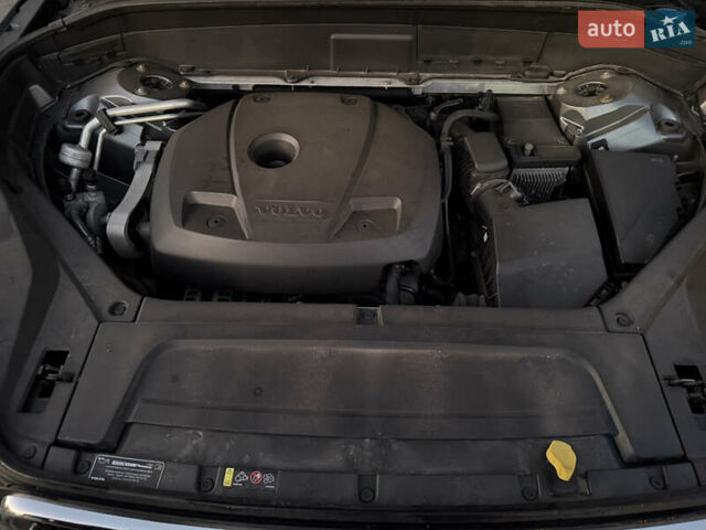 Сірий Вольво ХС90, об'ємом двигуна 1.97 л та пробігом 229 тис. км за 21990 $, фото 29 на Automoto.ua