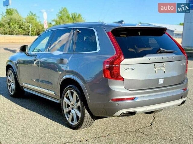 Серый Вольво ХС90, объемом двигателя 1.97 л и пробегом 108 тыс. км за 8700 $, фото 6 на Automoto.ua