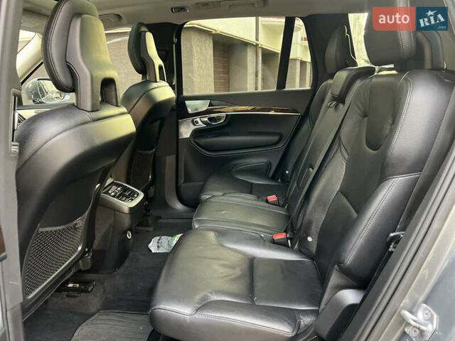 Сірий Вольво ХС90, об'ємом двигуна 2 л та пробігом 183 тис. км за 26500 $, фото 57 на Automoto.ua