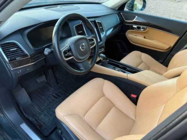 Сірий Вольво ХС90, об'ємом двигуна 2 л та пробігом 110 тис. км за 9400 $, фото 7 на Automoto.ua