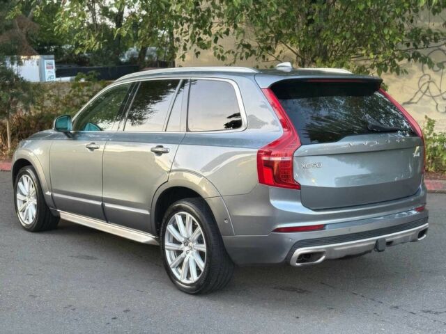 Серый Вольво ХС90, объемом двигателя 2 л и пробегом 72 тыс. км за 12300 $, фото 3 на Automoto.ua