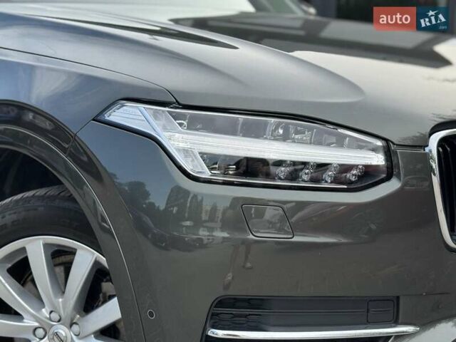 Серый Вольво ХС90, объемом двигателя 1.97 л и пробегом 30 тыс. км за 29999 $, фото 5 на Automoto.ua