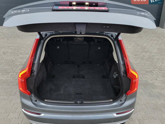 Серый Вольво ХС90, объемом двигателя 1.97 л и пробегом 180 тыс. км за 32000 $, фото 41 на Automoto.ua