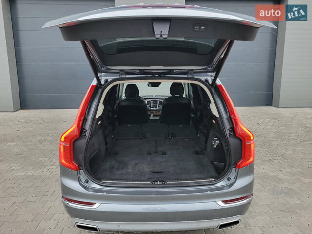 Серый Вольво ХС90, объемом двигателя 1.97 л и пробегом 180 тыс. км за 32000 $, фото 37 на Automoto.ua