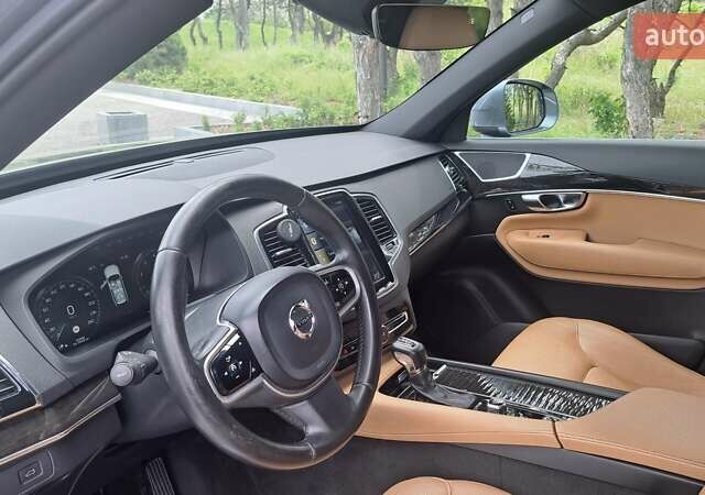 Серый Вольво ХС90, объемом двигателя 1.97 л и пробегом 184 тыс. км за 23800 $, фото 45 на Automoto.ua