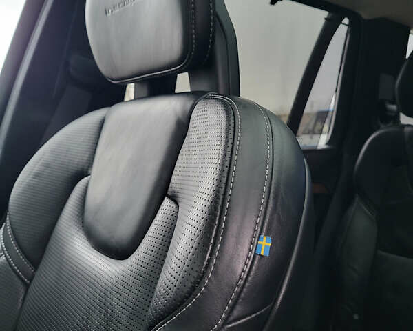 Серый Вольво ХС90, объемом двигателя 1.97 л и пробегом 180 тыс. км за 32000 $, фото 24 на Automoto.ua