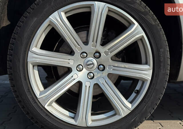 Сірий Вольво ХС90, об'ємом двигуна 1.97 л та пробігом 102 тис. км за 33000 $, фото 44 на Automoto.ua