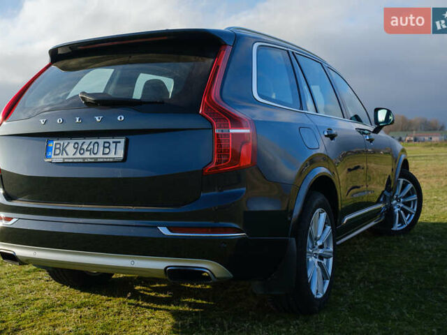 Сірий Вольво ХС90, об'ємом двигуна 1.97 л та пробігом 72 тис. км за 34000 $, фото 15 на Automoto.ua