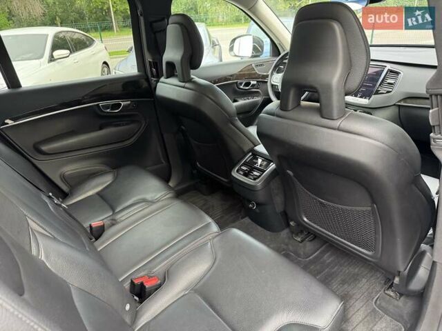 Сірий Вольво ХС90, об'ємом двигуна 1.97 л та пробігом 30 тис. км за 29700 $, фото 23 на Automoto.ua