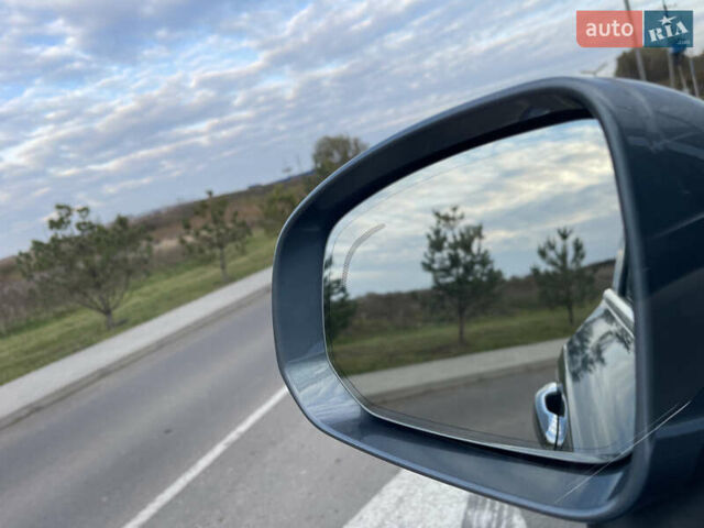 Вольво ХС90 2017 у Рівному на Automoto.ua Сірий Вольво ХС90, об'ємом двигуна 1.97 л та пробігом 92 тис. км за 29700 $, фото 29 на Automoto.ua