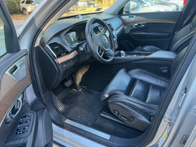 Серый Вольво ХС90, объемом двигателя 2 л и пробегом 66 тыс. км за 8500 $, фото 5 на Automoto.ua