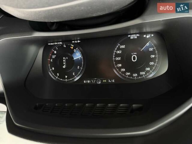 Сірий Вольво ХС90, об'ємом двигуна 1.97 л та пробігом 30 тис. км за 29700 $, фото 29 на Automoto.ua