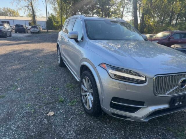 Серый Вольво ХС90, объемом двигателя 2 л и пробегом 66 тыс. км за 8500 $, фото 2 на Automoto.ua