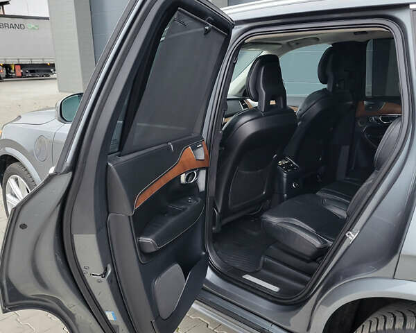 Серый Вольво ХС90, объемом двигателя 1.97 л и пробегом 180 тыс. км за 32000 $, фото 34 на Automoto.ua