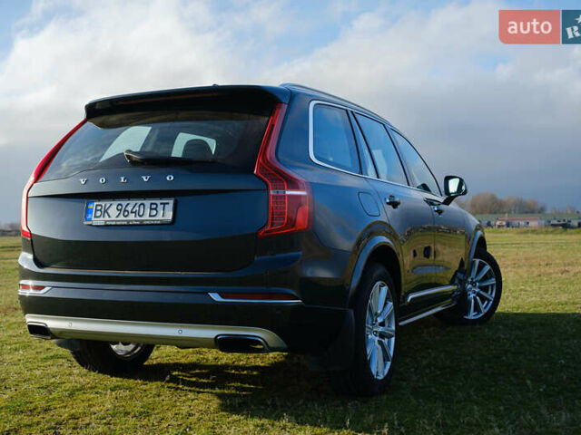 Сірий Вольво ХС90, об'ємом двигуна 1.97 л та пробігом 72 тис. км за 34000 $, фото 16 на Automoto.ua