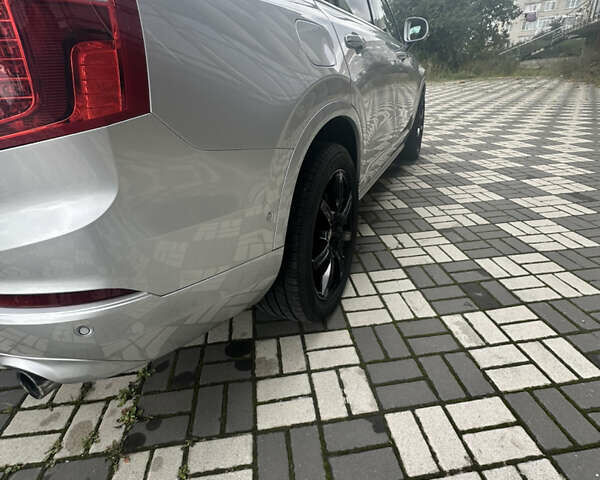 Сірий Вольво ХС90, об'ємом двигуна 2 л та пробігом 132 тис. км за 27000 $, фото 15 на Automoto.ua