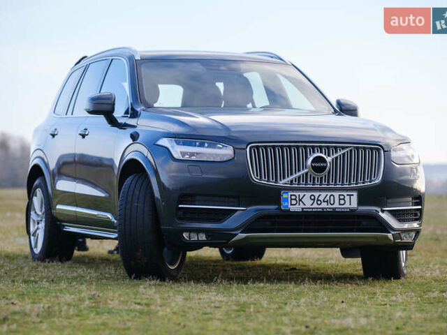 Сірий Вольво ХС90, об'ємом двигуна 1.97 л та пробігом 72 тис. км за 34000 $, фото 1 на Automoto.ua