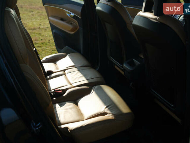 Сірий Вольво ХС90, об'ємом двигуна 1.97 л та пробігом 72 тис. км за 34000 $, фото 25 на Automoto.ua