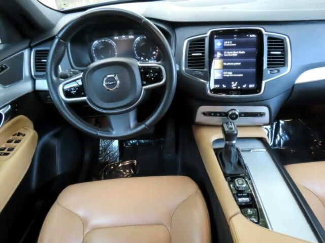 Серый Вольво ХС90, объемом двигателя 2 л и пробегом 37 тыс. км за 8500 $, фото 5 на Automoto.ua