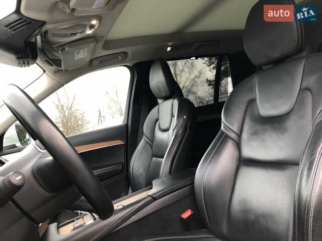 Серый Вольво ХС90, объемом двигателя 1.97 л и пробегом 85 тыс. км за 43000 $, фото 24 на Automoto.ua