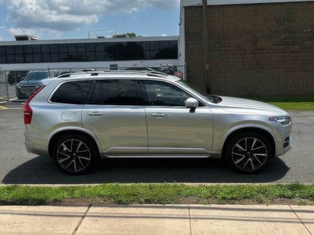 Вольво ХС90 2018 в Днепре (Днепропетровске) на Automoto.ua Серый Вольво ХС90, объемом двигателя 2 л и пробегом 31 тыс. км за 16700 $, фото 2 на Automoto.ua