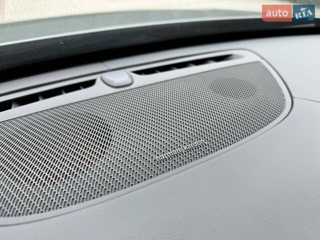 Серый Вольво ХС90, объемом двигателя 1.97 л и пробегом 190 тыс. км за 38800 $, фото 64 на Automoto.ua