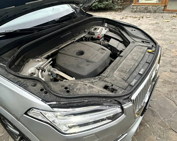 Серый Вольво ХС90, объемом двигателя 2 л и пробегом 34 тыс. км за 25500 $, фото 33 на Automoto.ua