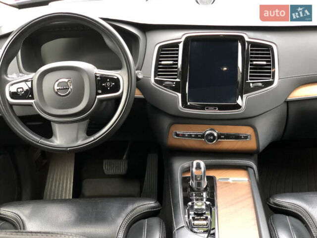 Серый Вольво ХС90, объемом двигателя 1.97 л и пробегом 85 тыс. км за 43000 $, фото 36 на Automoto.ua