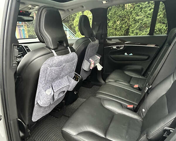 Серый Вольво ХС90, объемом двигателя 2 л и пробегом 34 тыс. км за 25500 $, фото 21 на Automoto.ua