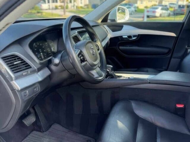 Вольво ХС90 2018 в Одессе на Automoto.ua Серый Вольво ХС90, объемом двигателя 2 л и пробегом 40 тыс. км за 11800 $, фото 6 на Automoto.ua