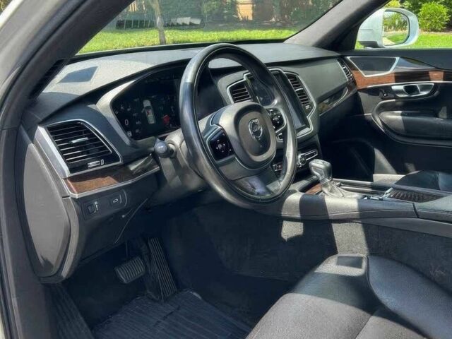 Вольво ХС90 2018 в Днепре (Днепропетровске) на Automoto.ua Серый Вольво ХС90, объемом двигателя 2 л и пробегом 31 тыс. км за 16700 $, фото 6 на Automoto.ua