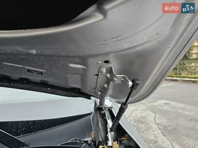 Серый Вольво ХС90, объемом двигателя 1.97 л и пробегом 100 тыс. км за 37500 $, фото 15 на Automoto.ua