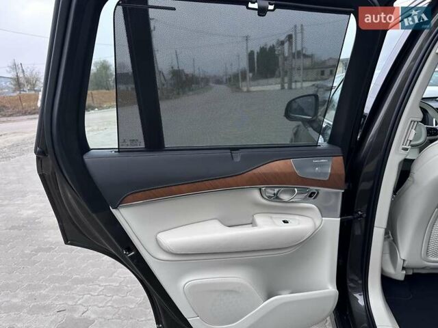 Вольво ХС90 2019 в Львове на Automoto.ua Серый Вольво ХС90, объемом двигателя 2 л и пробегом 146 тыс. км за 48486 $, фото 34 на Automoto.ua