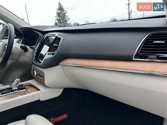 Вольво ХС90 2019 в Львове на Automoto.ua Серый Вольво ХС90, объемом двигателя 2 л и пробегом 146 тыс. км за 48486 $, фото 75 на Automoto.ua