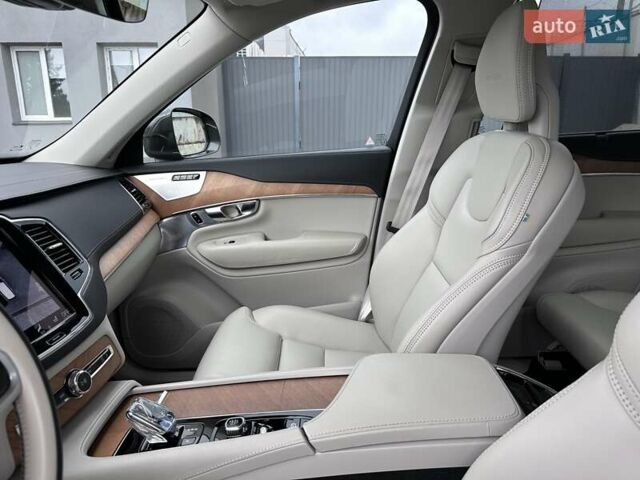 Вольво ХС90 2019 в Львове на Automoto.ua Серый Вольво ХС90, объемом двигателя 2 л и пробегом 146 тыс. км за 48486 $, фото 67 на Automoto.ua