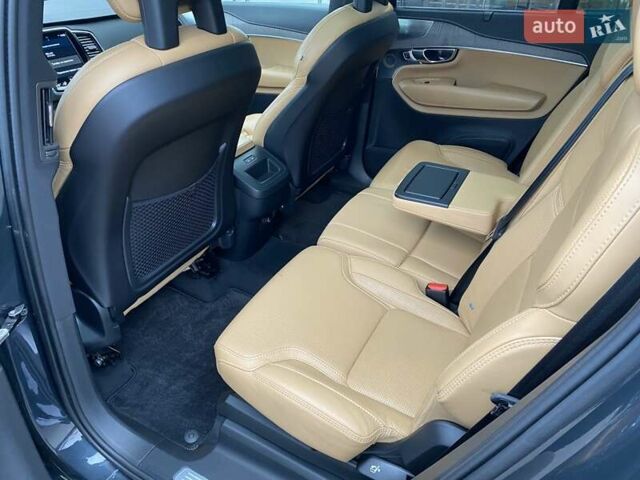 Сірий Вольво ХС90, об'ємом двигуна 1.97 л та пробігом 186 тис. км за 37500 $, фото 18 на Automoto.ua