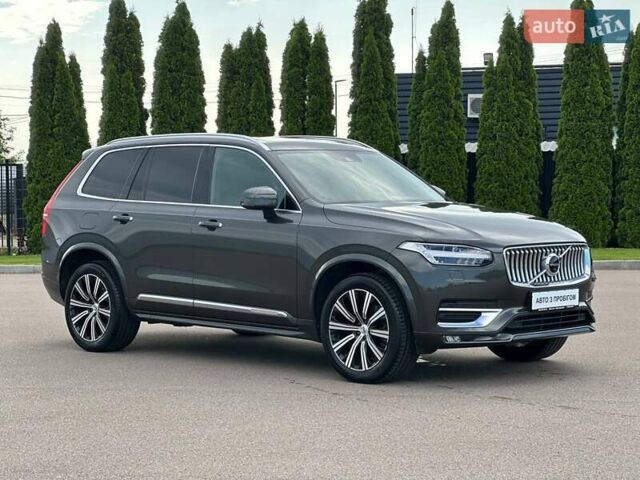 Вольво ХС90 2019 в Киеве на Automoto.ua Серый Вольво ХС90, объемом двигателя 1.97 л и пробегом 55 тыс. км за 50802 $, фото 3 на Automoto.ua