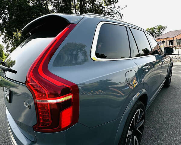 Серый Вольво ХС90, объемом двигателя 1.97 л и пробегом 184 тыс. км за 32999 $, фото 6 на Automoto.ua